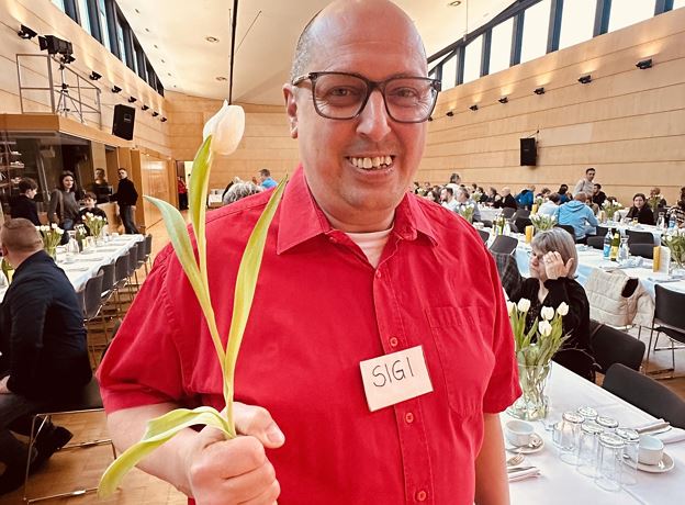 “Pointen & Püree”: Cabaret dinner at the Klarenbrunn factory