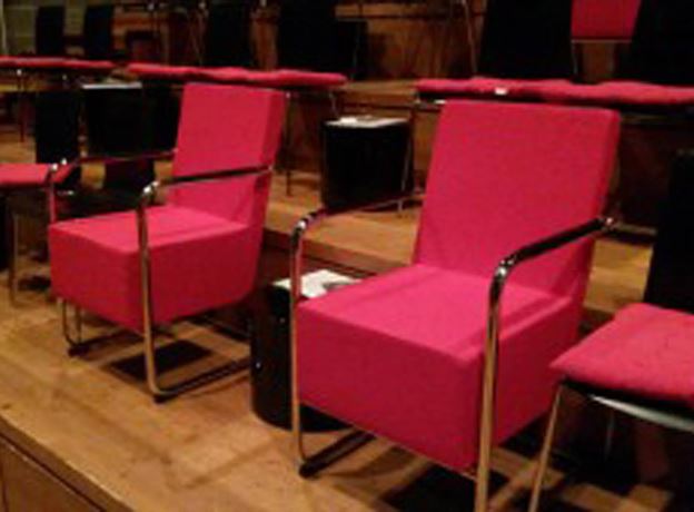 Verein allerArt: LeinwandLounge 'Das Lehrerzimmer'